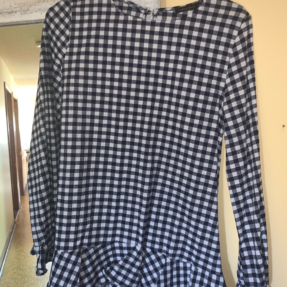 White birch ruffled arm bands and waist